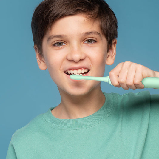 How to Teach Your Child to Brush the Right Way?